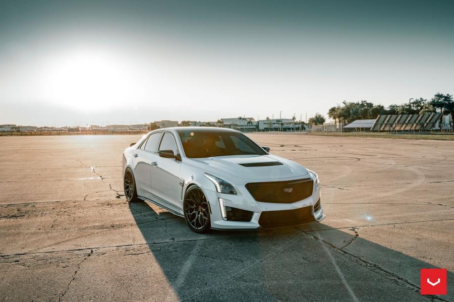  Cadillac CTS-V on Vossen Wheels (HF-2) 2019 года  (фото 12 из 32)